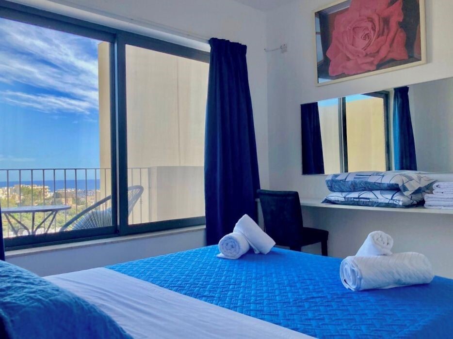 St Julian's  Penthouse's Image 4