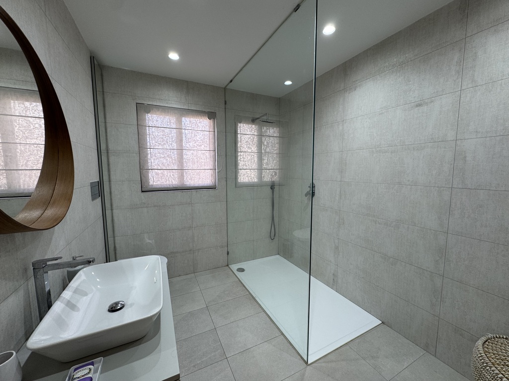 Madliena Village Furnished Apartment's Image 8