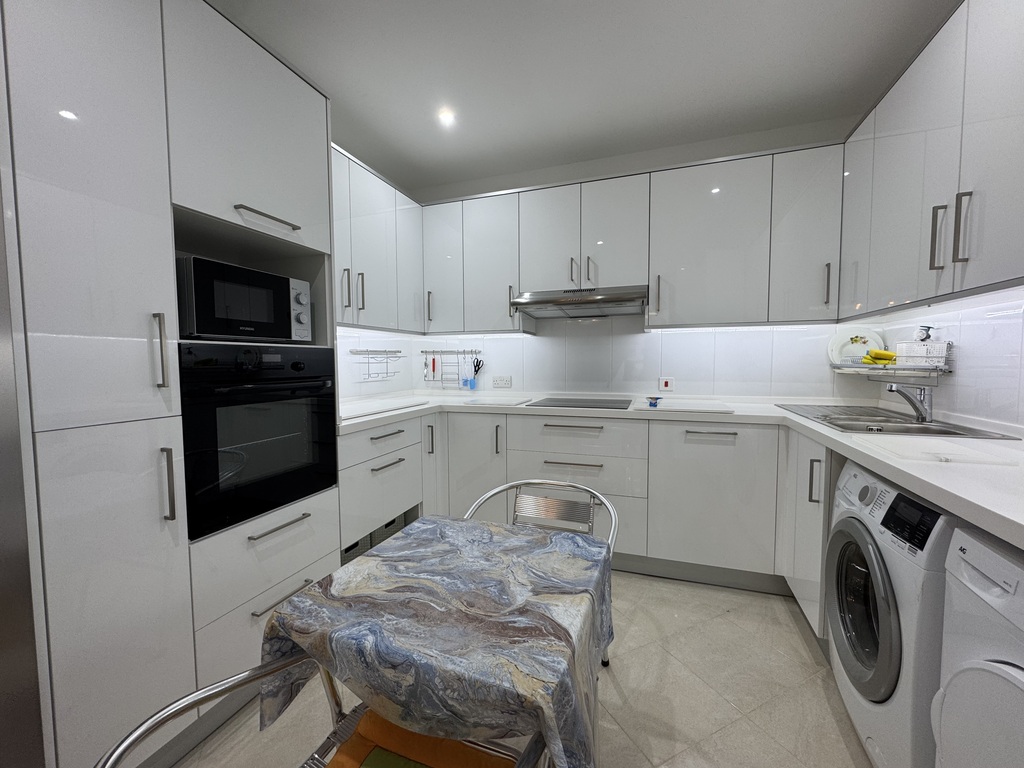 St Julians Furnished Apartment's Image 5