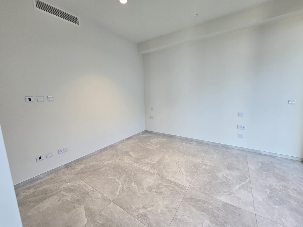Mercury Towers Lifestyle Apartment's Image 5