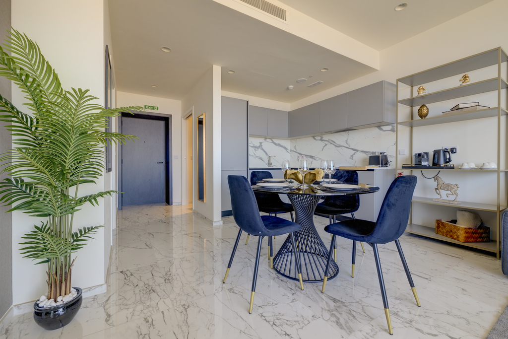 Mercury Towers Lifestyle  Apartment's Image 5