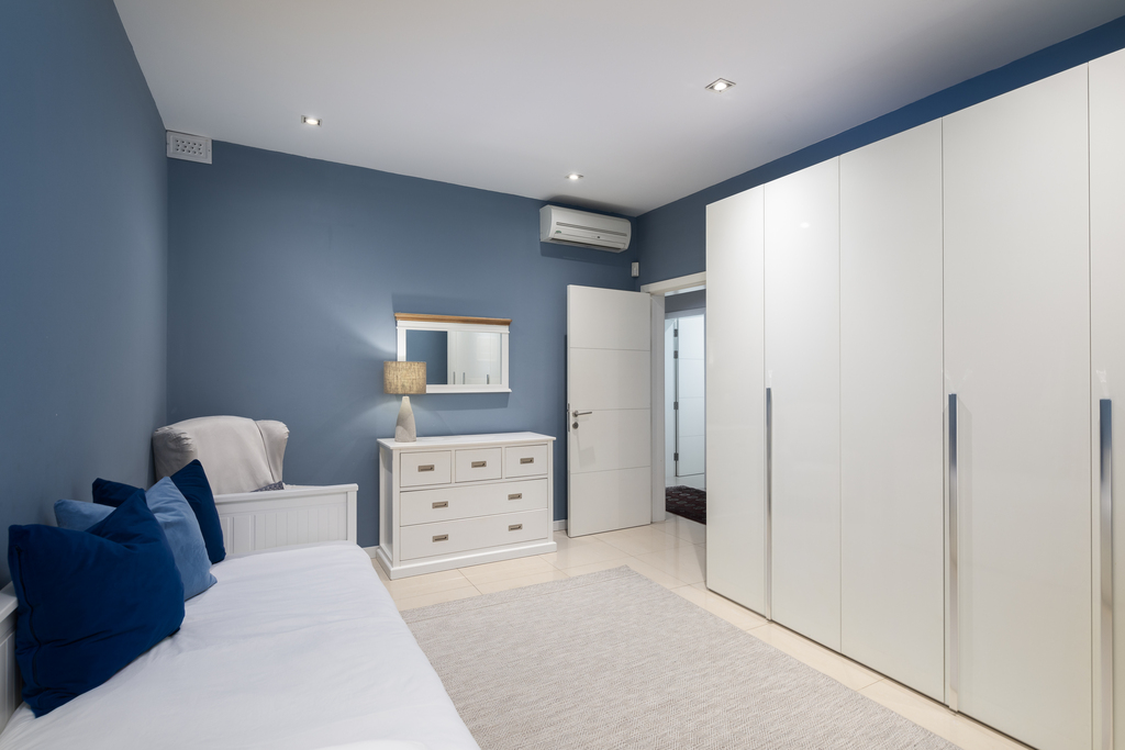 Ta' Xbiex Seafront Apartment's Image 12