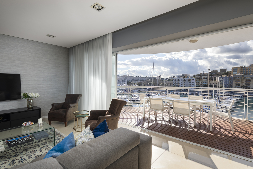 Ta-xbiex-apartment-for-rent-3-bedroom-apartment-christies-malta