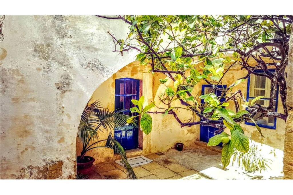 San Lawrenz (Gozo) Furnished Farmhouse's Image 7