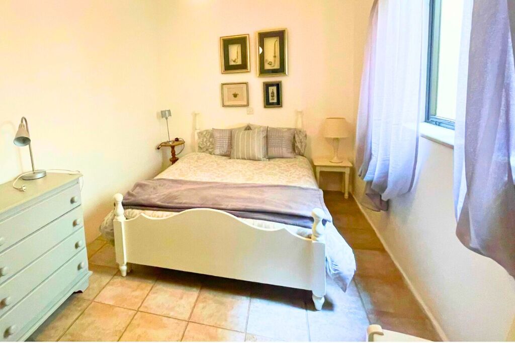 Gzira Furnished Apartment's Image 3