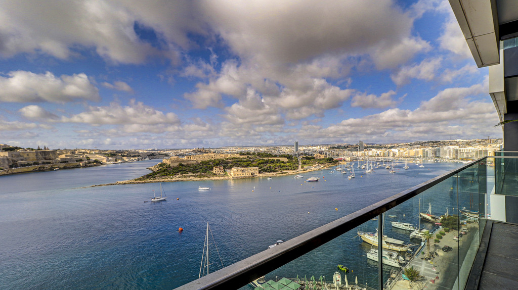 Malta-apartment-with-sea-views-christies-malta