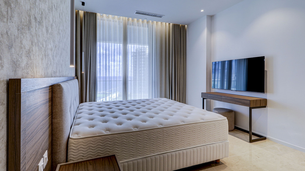 Sliema Luxury Furnished Apartment's Image 8