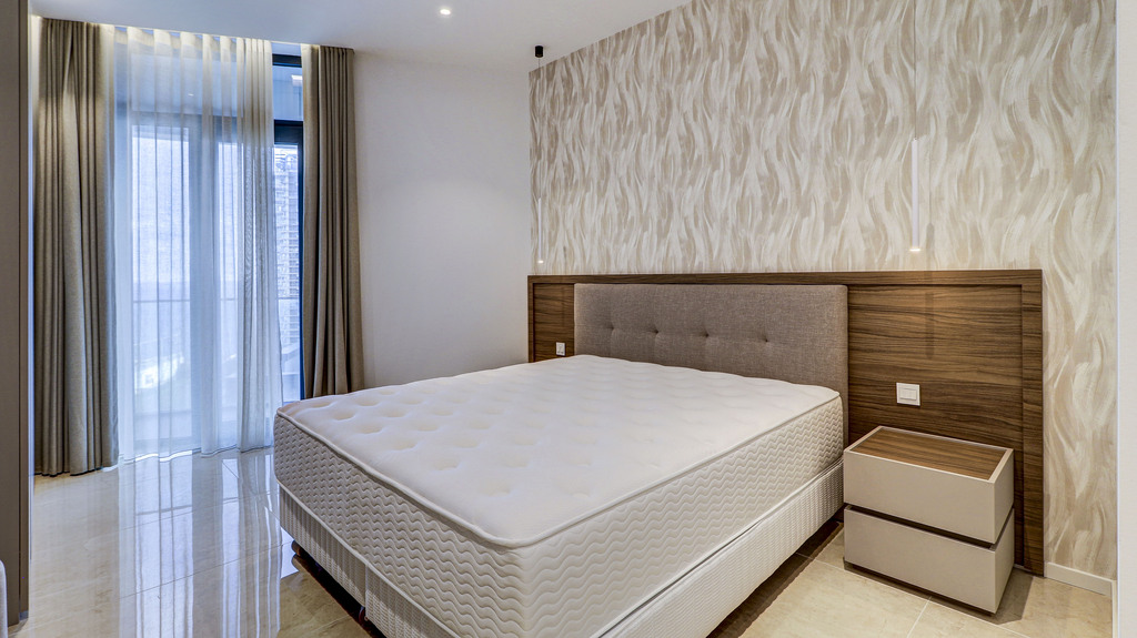 Sliema Luxury Seafront Apartment's Image 8