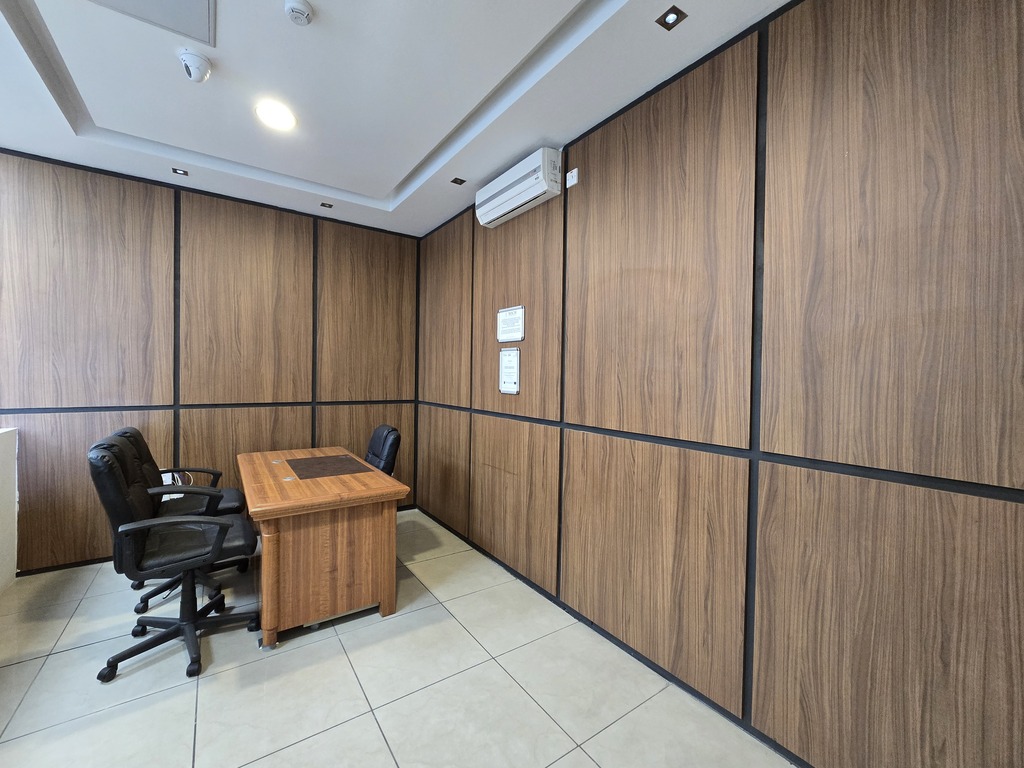 Zebbug Fully Equipped Office's Image 2