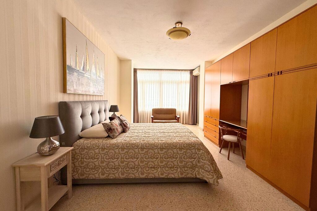 Sliema Seafront Apartment's Image 6