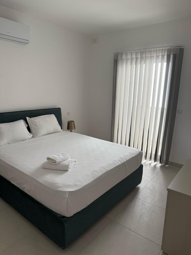 Sliema Furnished Apartment's Image 9