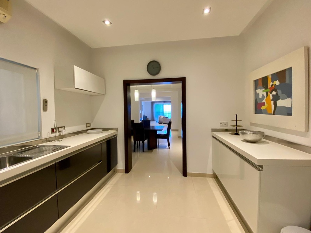 Sliema Seafront Apartment's Image 10