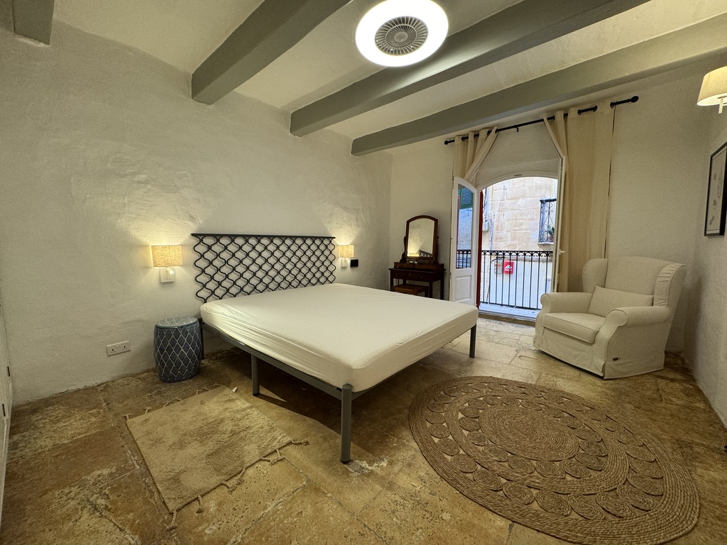 Valletta Furnished Town House's Image 4