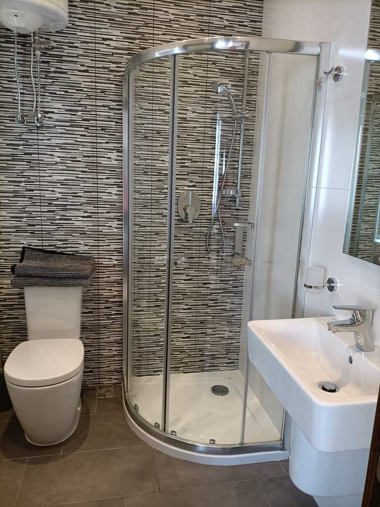 Swieqi Furnished Maisonette's Image 12