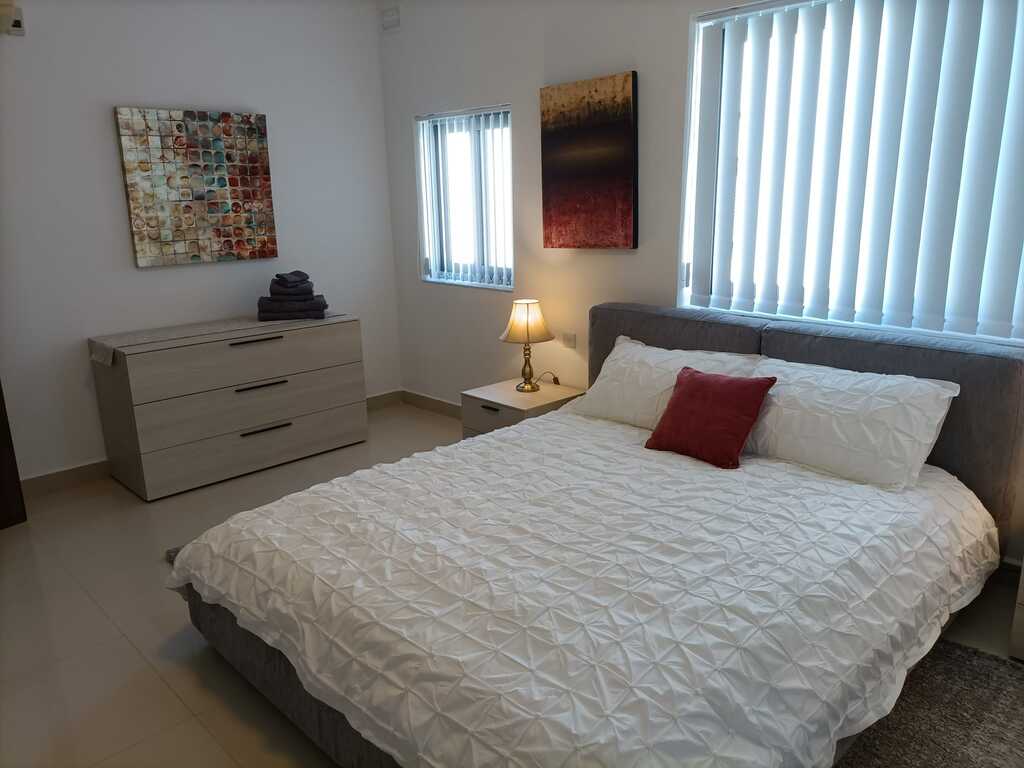 Swieqi Furnished Maisonette's Image 6