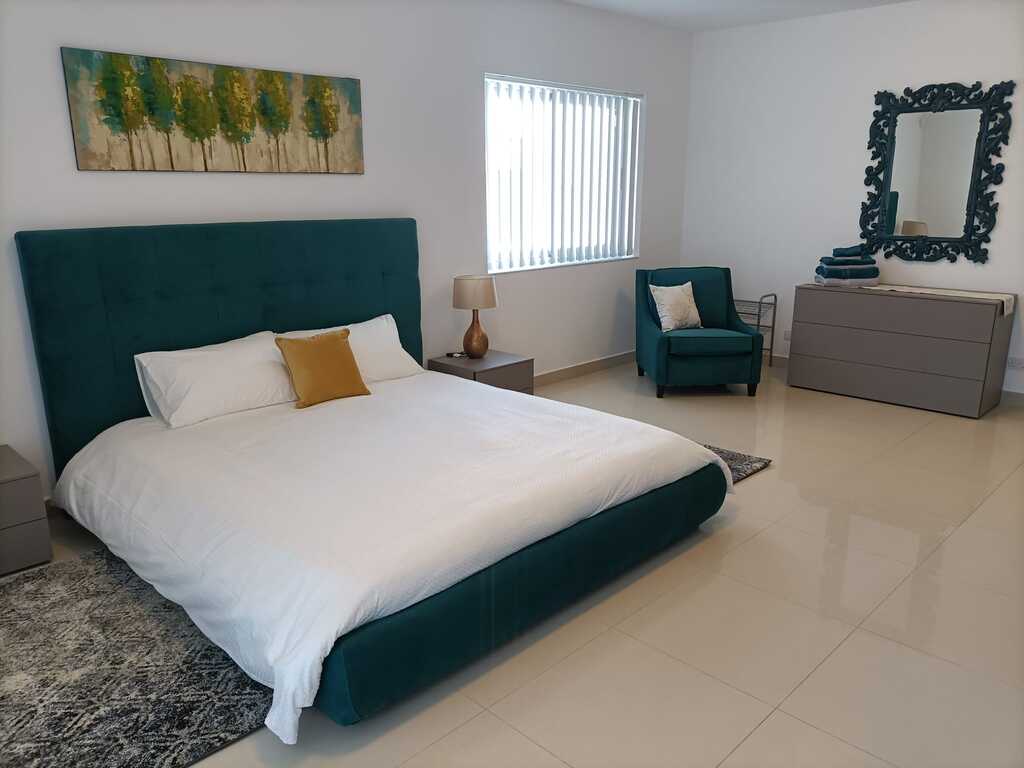 Swieqi Furnished Maisonette's Image 9