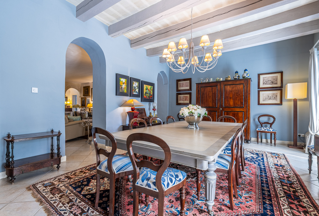 Country Residence with stables's Image 3