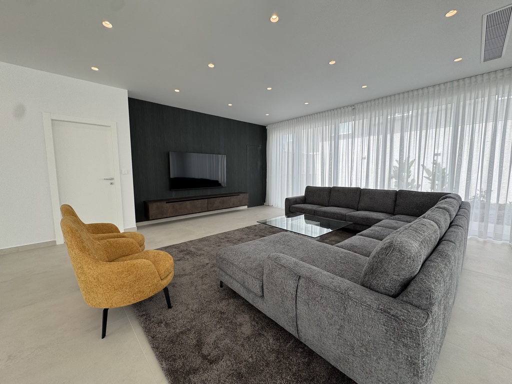 madliena-villa-for-rent-long-term-christies-malta