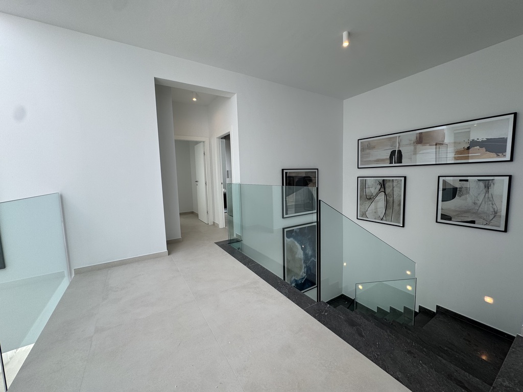 Bahar ic-Caghaq Furnished Semi-detached Villa's Image 10