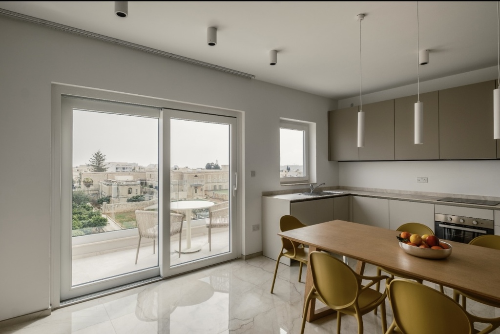 Kappara-bright-apartmnet-three-bedrooms-for-rent-Christies-Malta