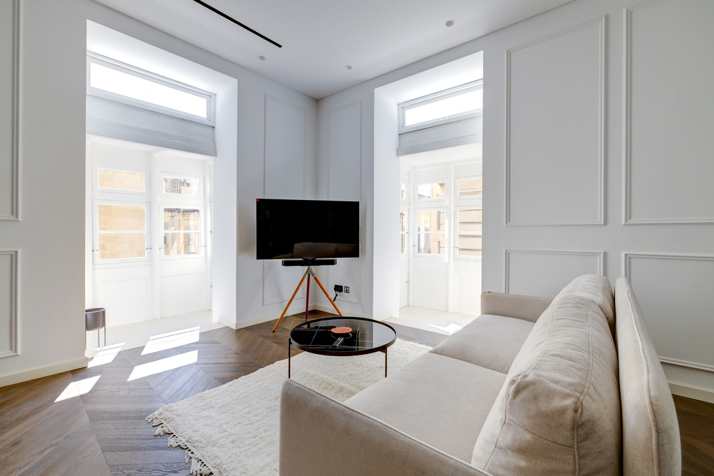 Valletta-apartment-for-sale-safe-area-christies-malta