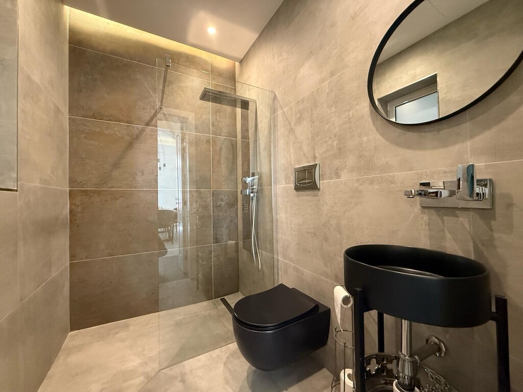 Sliema Furnished Maisonette's Image 11