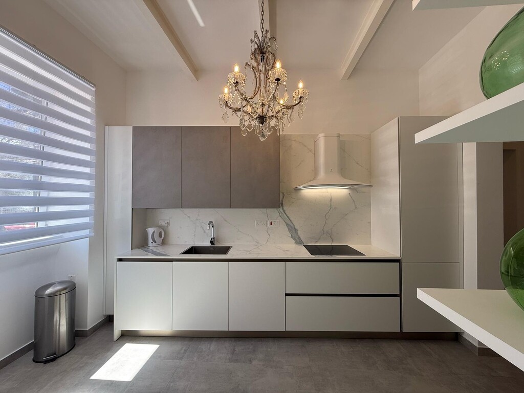 Sliema Furnished Maisonette's Image 4