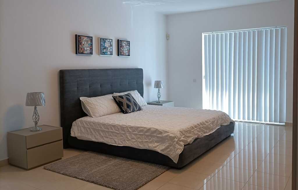 Swieqi Furnished Maisonette's Image 8