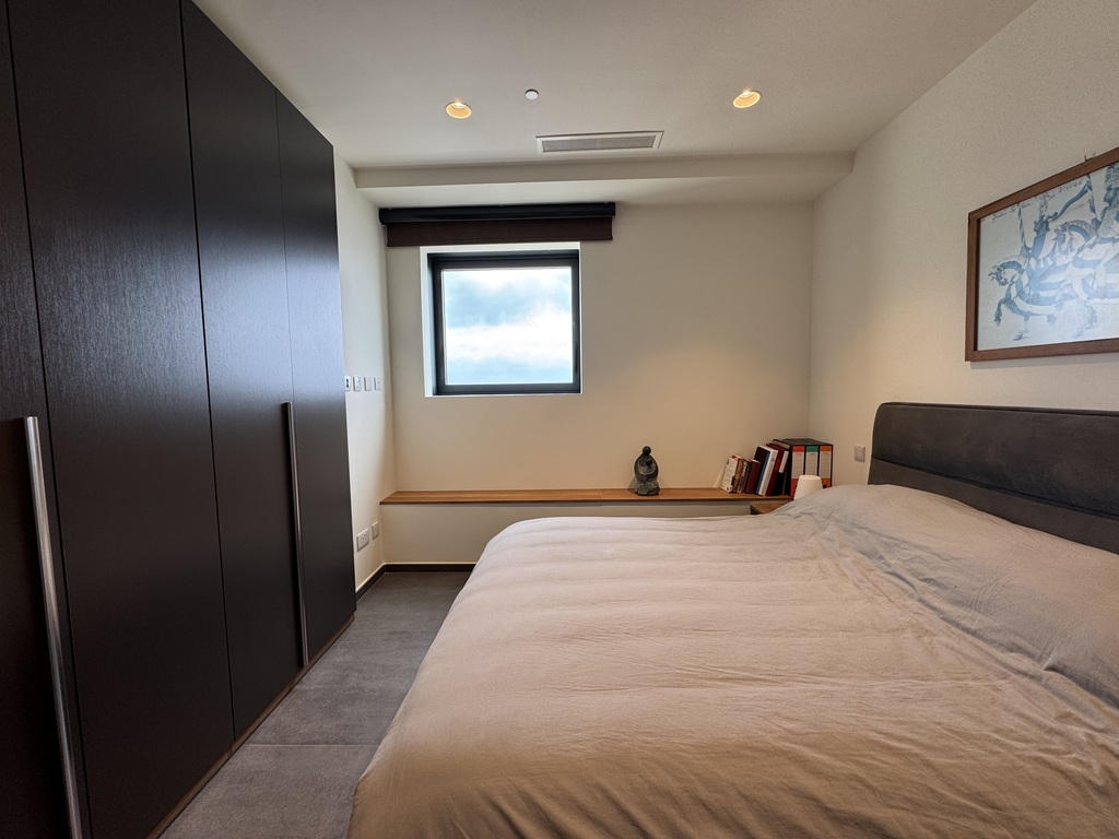 Mercury Towers Lifestyle Apartment's Image 5