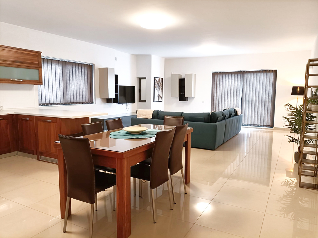 swieqi-maisonette-for-rent-safe-area-christies-malta