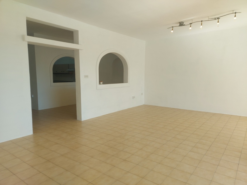St.Julians-flat-to-let-Christies-Malta