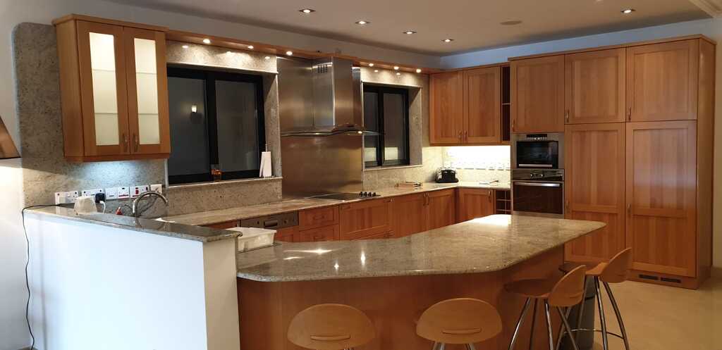 Sliema Seafront Apartment's Image 6