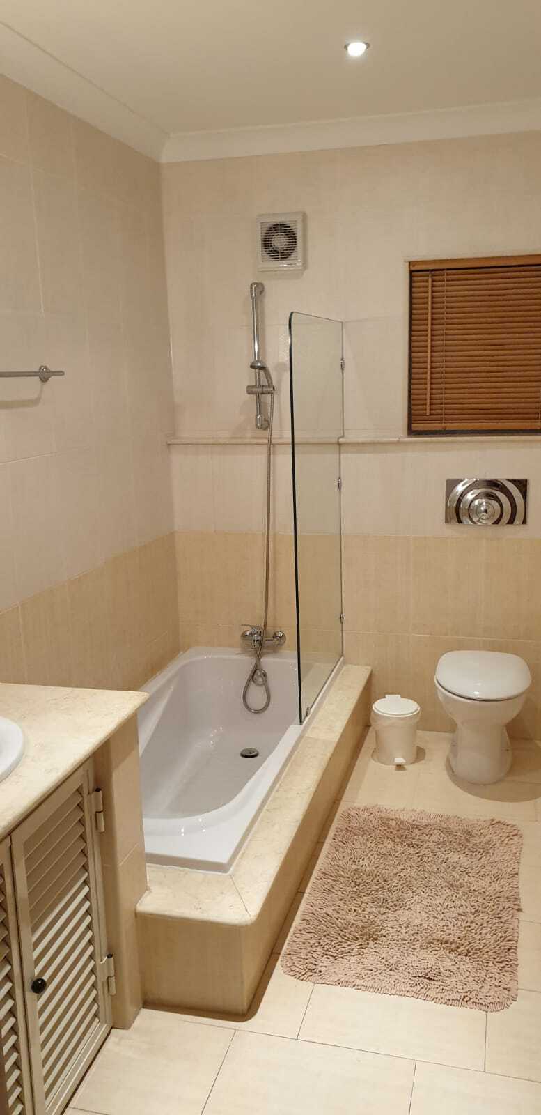 Sliema Seafront Apartment's Image 12
