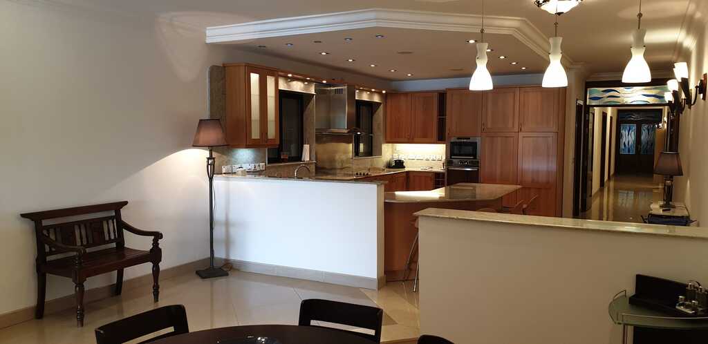Sliema Seafront Apartment's Image 5