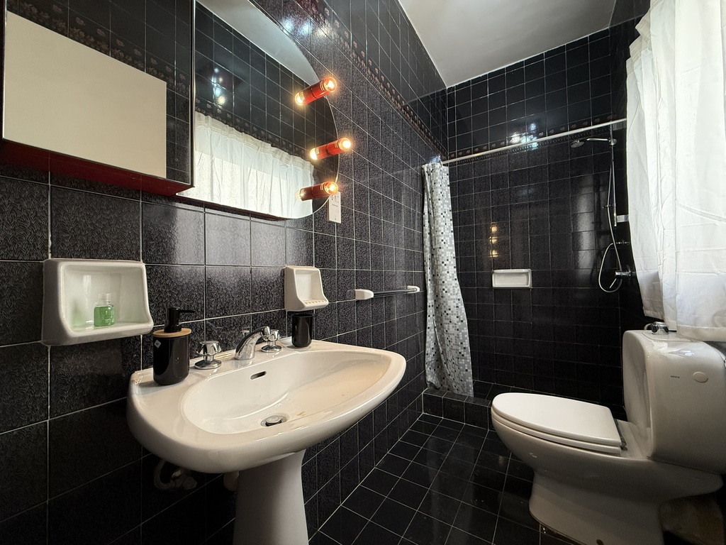 Sliema Furnished Town House's Image 9