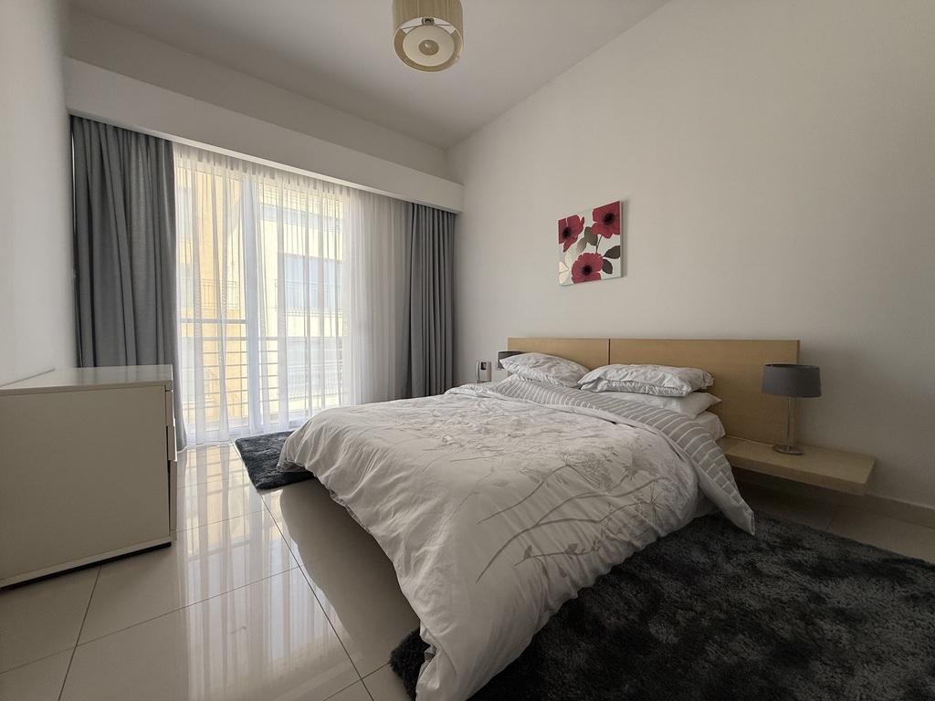 St Julians Furnished Apartment's Image 8