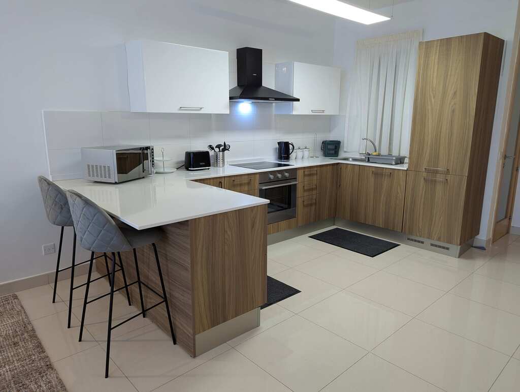 Sliema-apartment-to-let-Christies-Malta