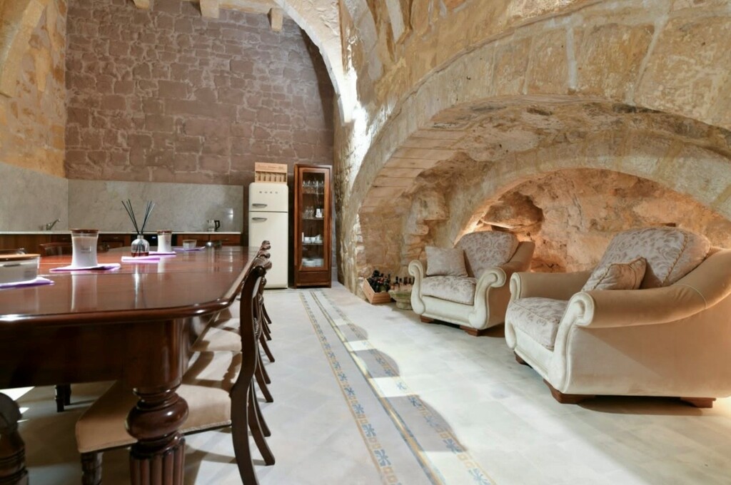 Mdina-safe-location-christies-malta