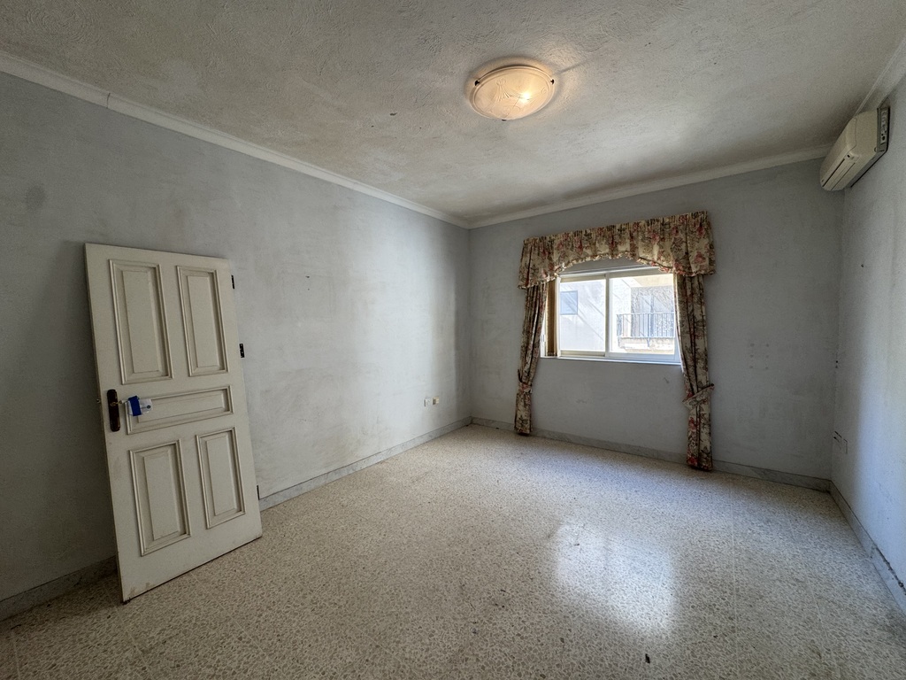 Sliema Seafront Apartment's Image 10