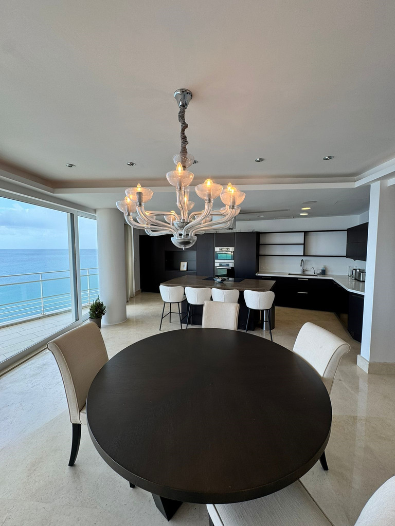 Sliema Seafront Apartment's Image 5