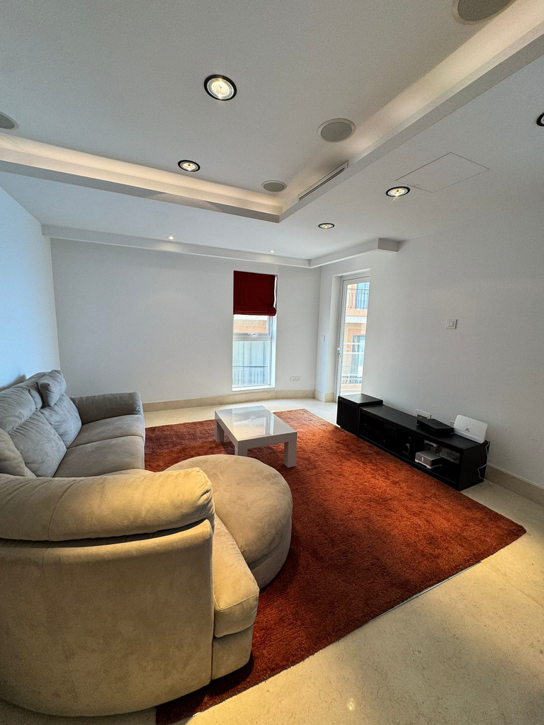 Sliema Seafront Apartment's Image 12
