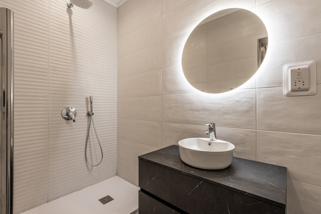 Sliema Seafront Apartment's Image 18