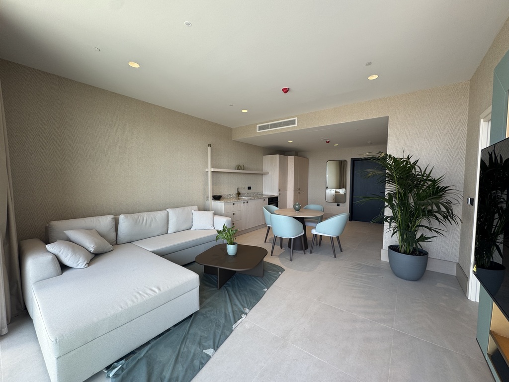 mercury-tower-apartment-for-rent-luxury-christies-malta