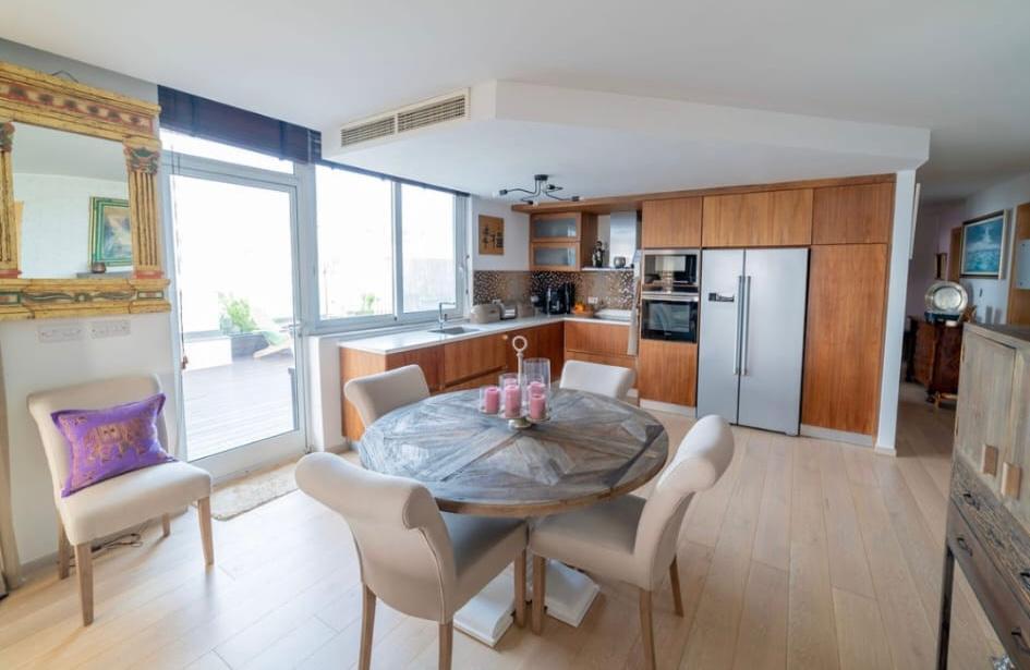 Madliena Finished Penthouse's Image 8