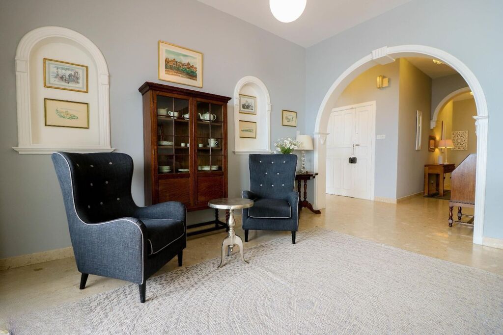 Sliema Furnished Apartment's Image 5