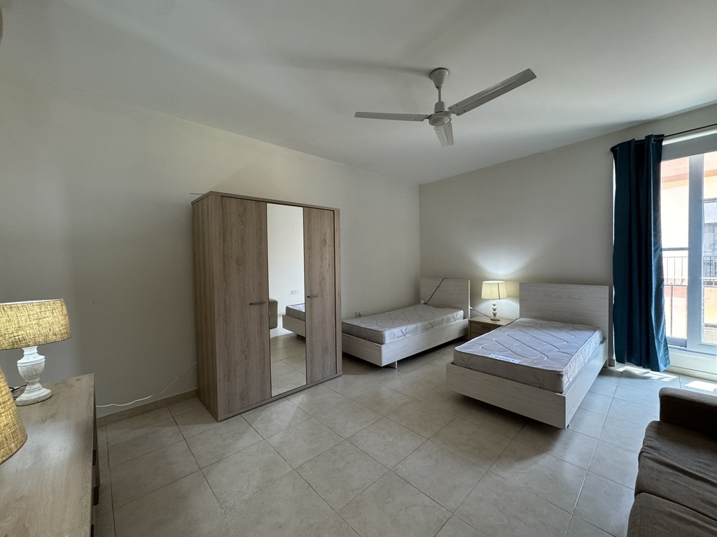 Sliema Furnished Apartment's Image 7