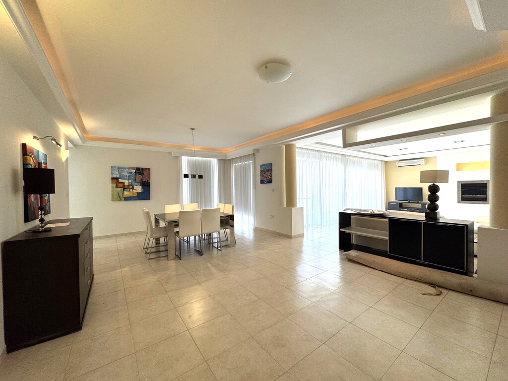 sliema-apartment-to-let-christies-malta