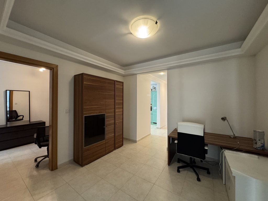 Sliema Furnished Apartment's Image 6