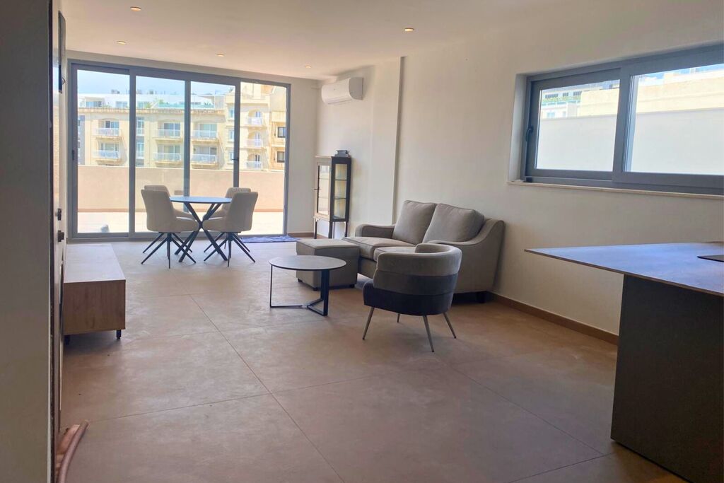 sliema-apartment-to-let-safe-area-christies-malta