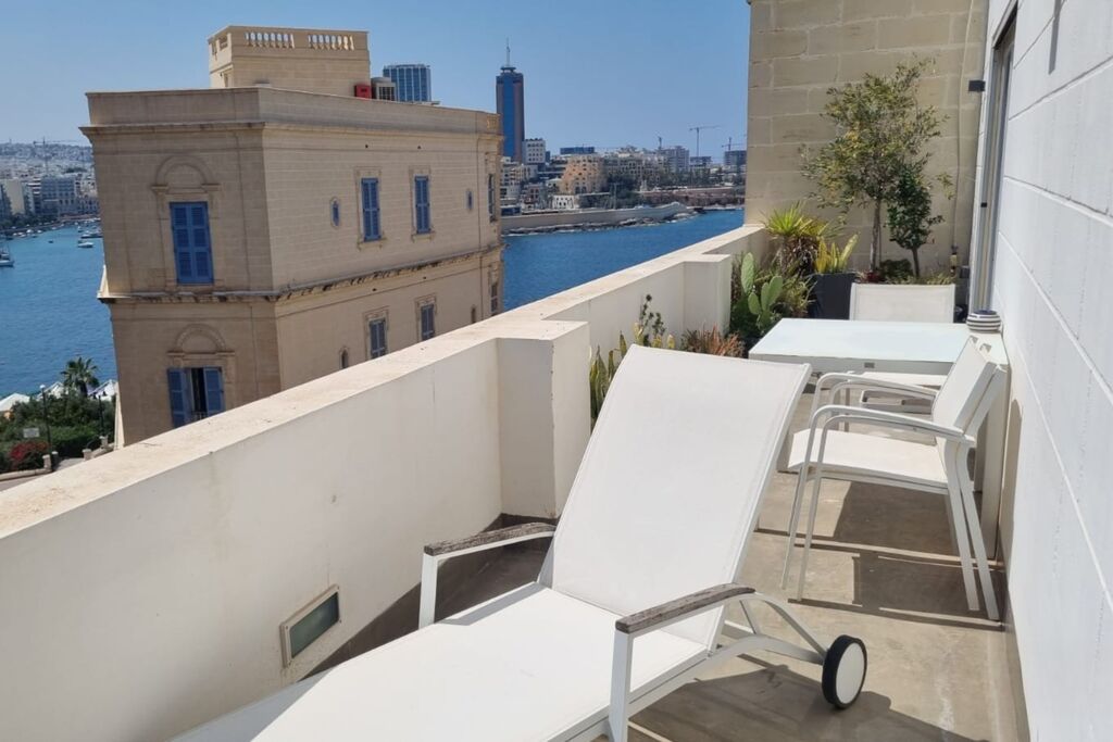 sliema-1-bedroom-christies-malta